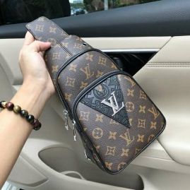 Picture of LV Mens Bags _SKUfw134077794fw